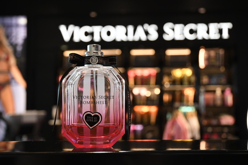 Bombshell perfume